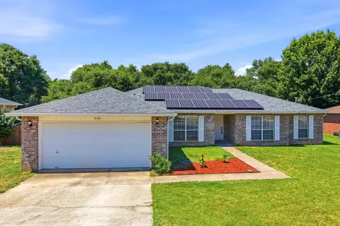 330 Egan Dr, Crestview, FL 32536