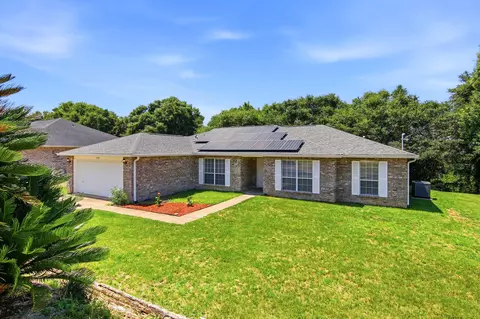 Exterior - 330 Egan Dr, Crestview, FL 32536 photo 3 of 11