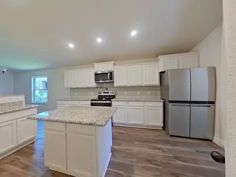 Kitchen - 5137 Peach Dr, Pace, FL 32571 photo 2 of 2