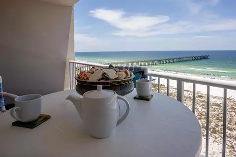8573 Gulf Blvd UNIT 803, Navarre, FL 32566