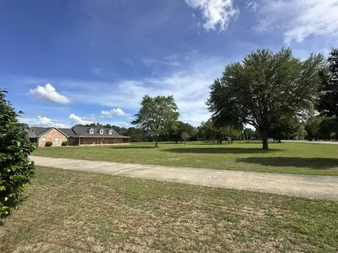 420 A Gomillion Rd, Florala, AL 36442