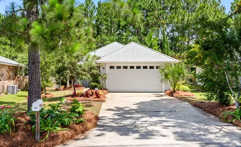 131 White Heron Dr, Santa Rosa Beach, FL 32459