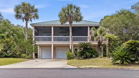 49 Lake Pointe Dr, Santa Rosa Beach, FL 32459