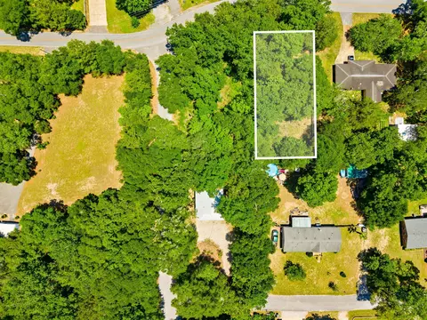 35 North Ave #LOT 13, Freeport, FL 32439