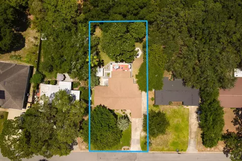 313 NE Gardner Dr, Fort Walton Beach, FL 32548