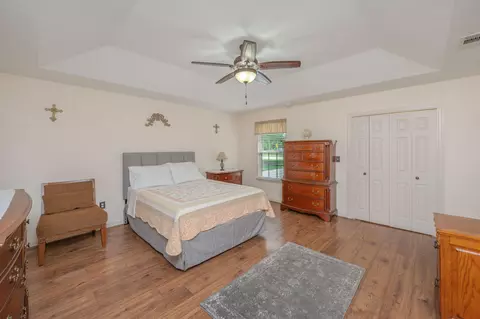 Bedroom - 4216 Painter Branch Rd, Crestview, FL 32539 photo 4 of 5