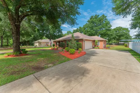 Exterior - 4216 Painter Branch Rd, Crestview, FL 32539 photo 3 of 9