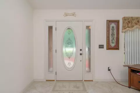 Entry Way - 4216 Painter Branch Rd, Crestview, FL 32539 photo 2 of 2