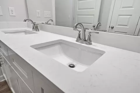 Bath - 6060 John Nix Rd, Crestview, FL 32539 photo 3 of 3