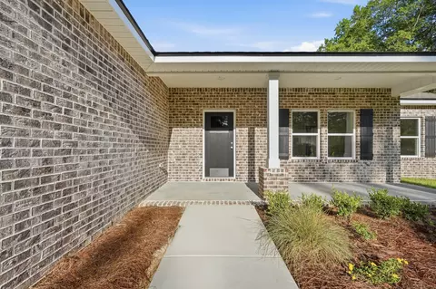 Exterior - 6060 John Nix Rd, Crestview, FL 32539 photo 3 of 11
