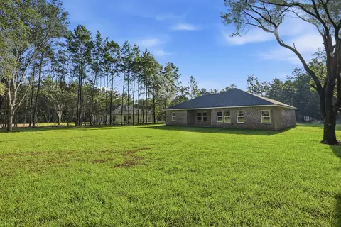 Exterior - 6060 John Nix Rd, Crestview, FL 32539 photo 7 of 11