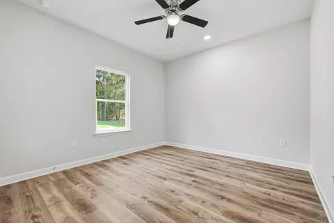 Bedroom - 6060 John Nix Rd, Crestview, FL 32539 photo 6 of 7