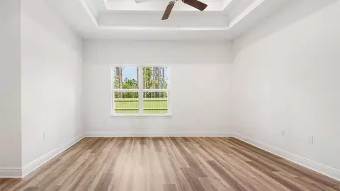Living - 94 E Gray Owl Dr, Freeport, FL 32439 photo 3 of 5