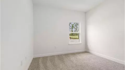 Bedroom - 94 E Gray Owl Dr, Freeport, FL 32439 photo 5 of 8