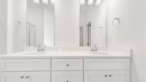 Bath - 94 E Gray Owl Dr, Freeport, FL 32439 photo 1 of 4