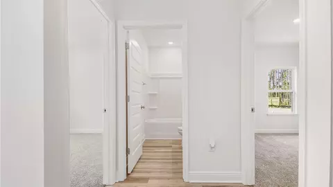 Entry Way - 94 E Gray Owl Dr, Freeport, FL 32439 photo 7 of 7