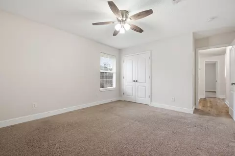 Bedroom - 5302 Marilea Ct, Crestview, FL 32536 photo 2 of 8