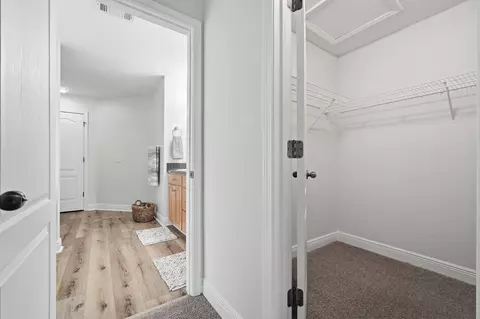 Entry Way - 5302 Marilea Ct, Crestview, FL 32536 photo 6 of 8