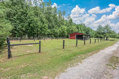 Exterior - 652 Tommy Eiland Rd, Baker, FL 32531 photo 11 of 33