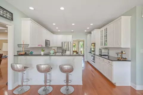 Kitchen - 652 Tommy Eiland Rd, Baker, FL 32531 photo 2 of 8