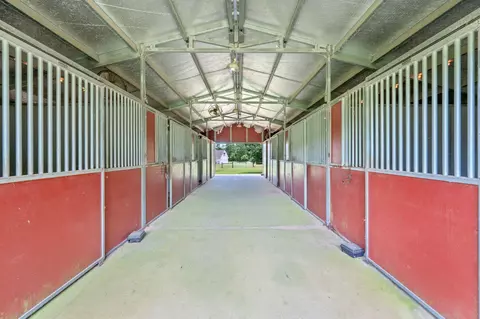 Entry Way - 652 Tommy Eiland Rd, Baker, FL 32531 photo 9 of 9