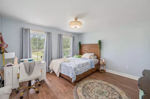 Bedroom - 652 Tommy Eiland Rd, Baker, FL 32531 photo 6 of 10