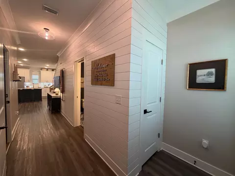 Entry Way - 295 N Sand Palm Rd, Freeport, FL 32439 photo 5 of 11