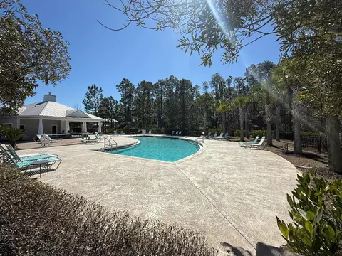 Exterior - 295 N Sand Palm Rd, Freeport, FL 32439 photo 3 of 3