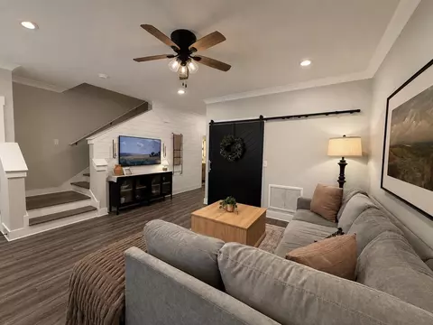 Living - 295 N Sand Palm Rd, Freeport, FL 32439 photo 1 of 1