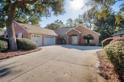 1730 Wren Way, Niceville, FL 32578