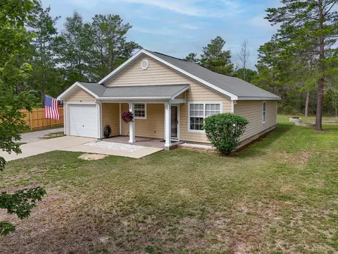 48 Howlin Rd, Defuniak Springs, FL 32433