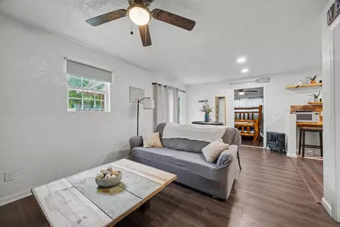 Living - 156 S Lindberg St, Crestview, FL 32536 photo 6 of 7