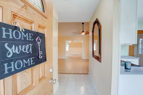 134 Newcastle Cir, Fort Walton Beach, FL 32547