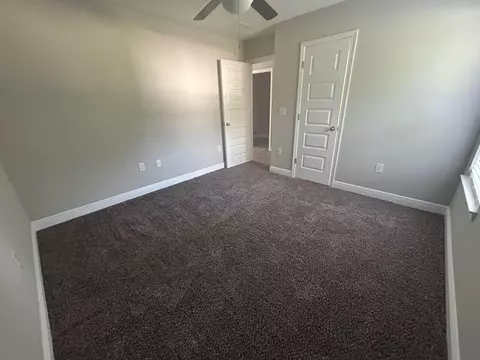 Bedroom - 3154 Maple St, Crestview, FL 32539 photo 5 of 6
