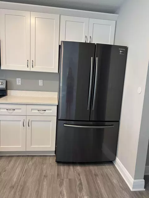 Kitchen - 3154 Maple St, Crestview, FL 32539 photo 3 of 3