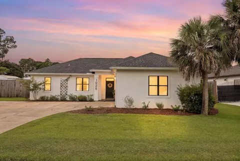 1025 Forest Shore Dr, Miramar Beach, FL 32550