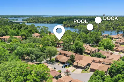 42 Hidden Cove Cir, Valparaiso, FL 32580