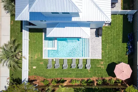39 Charlotte Ave, Miramar Beach, FL 32550