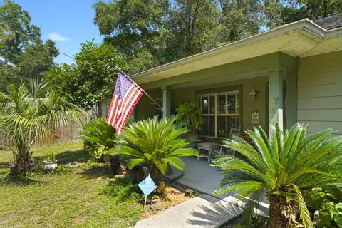 117 Will St, Freeport, FL 32439 photo 6