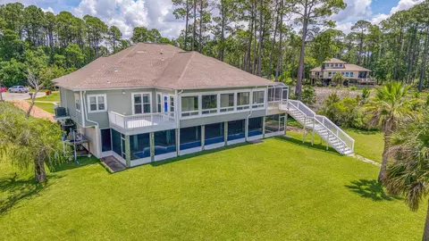 Exterior - 4501 Bayside Dr, Milton, FL 32583 photo 16 of 16