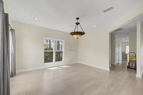 Living - 4501 Bayside Dr, Milton, FL 32583 photo 5 of 6