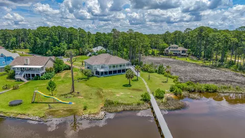 View/Area - 4501 Bayside Dr, Milton, FL 32583 photo 7 of 10
