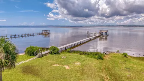 View/Area - 4501 Bayside Dr, Milton, FL 32583 photo 1 of 10