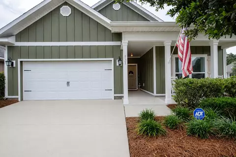 131 Dusky Way, Freeport, FL 32439