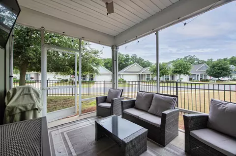 Exterior - 131 Dusky Way, Freeport, FL 32439 photo 6 of 7