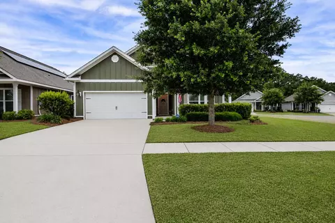 Exterior - 131 Dusky Way, Freeport, FL 32439 photo 2 of 7