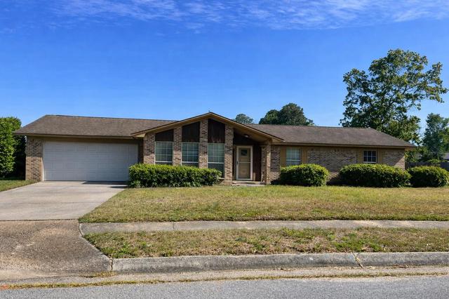 356 Echo Cir, Fort Walton Beach, FL 32548
