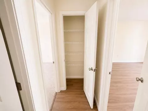 Entry Way - 111 Trenton Ave, Crestview, FL 32539 photo 3 of 4