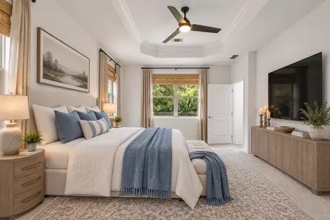 Bedroom - 201 Canopy Cv, Freeport, FL 32439 photo 6 of 13
