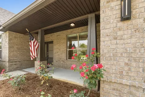 Exterior - 201 Canopy Cv, Freeport, FL 32439 photo 8 of 14